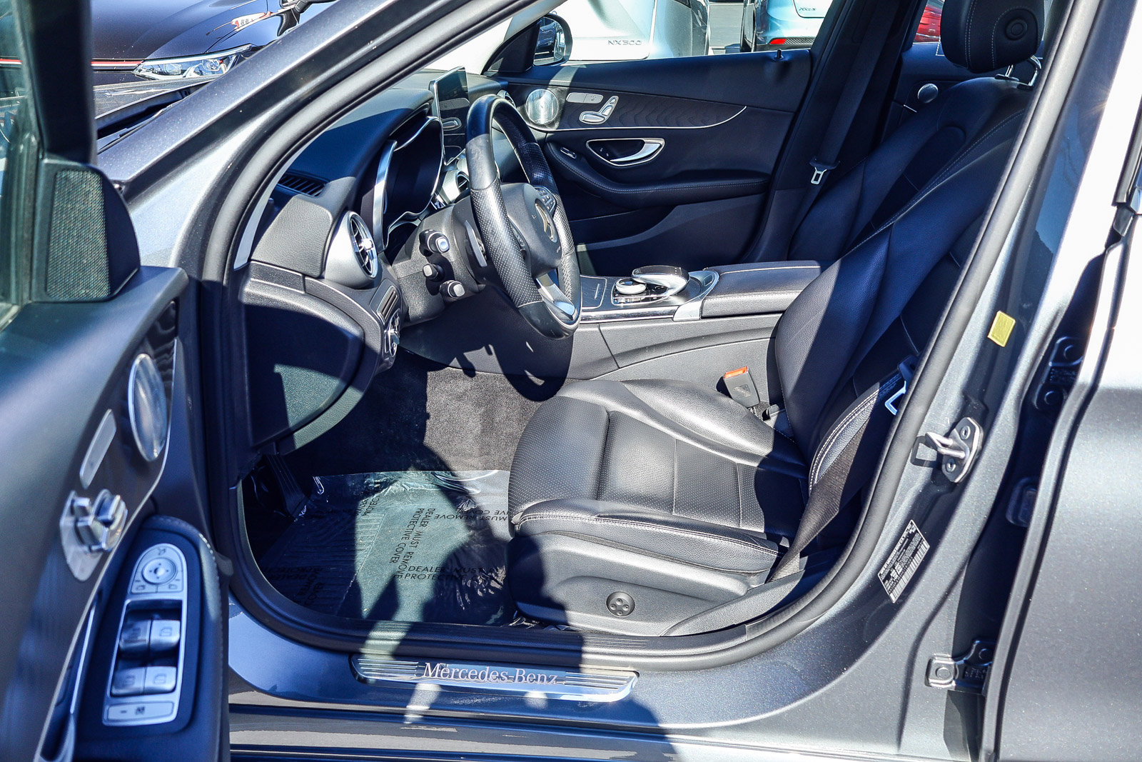 Used 2017 Mercedes-Benz C 300 Sedan image 2