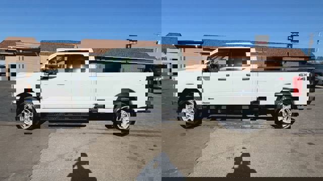 Used 2026 Ford F250 XLT image 5