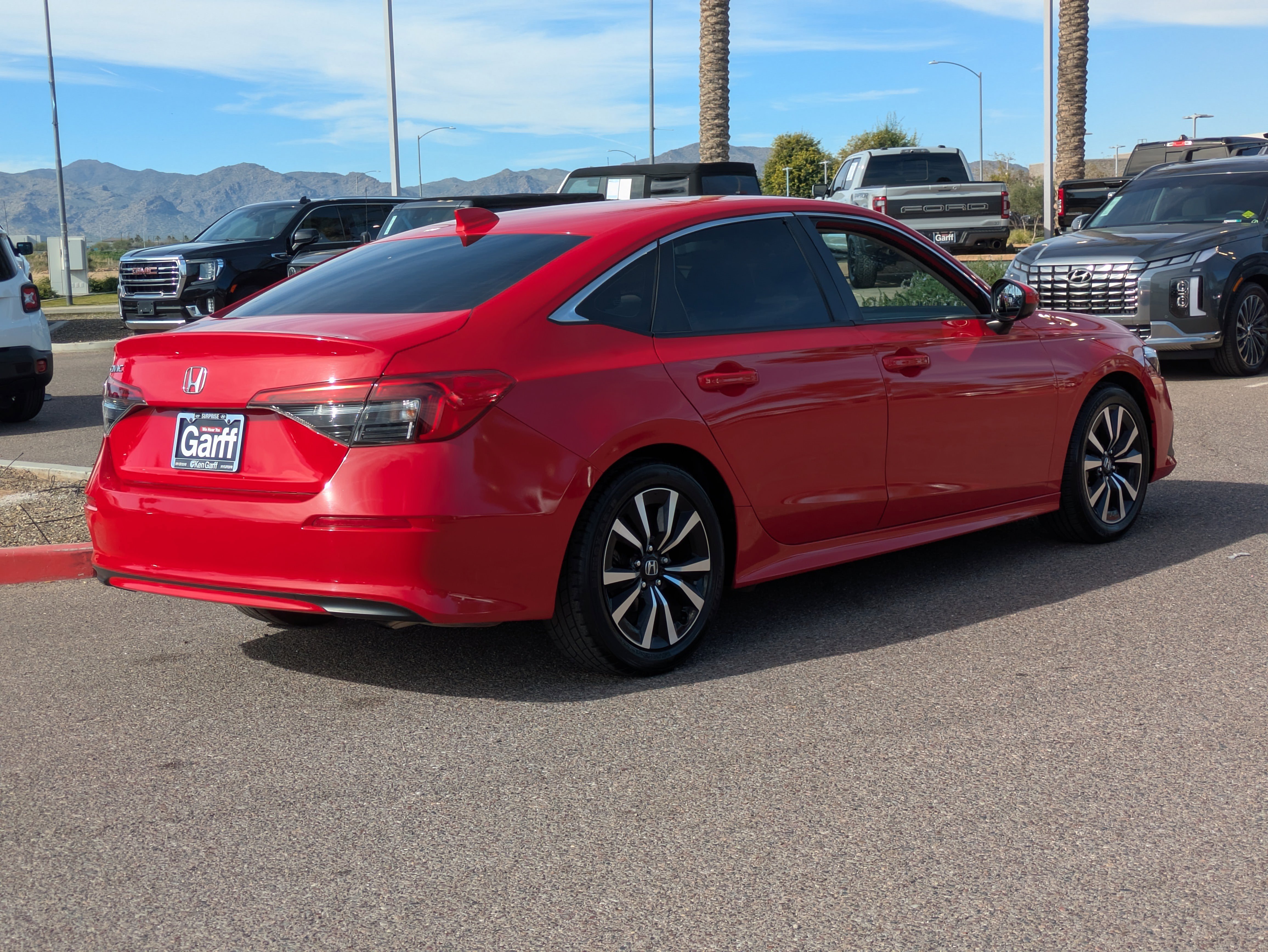 Used 2022 Honda Civic EX image 3