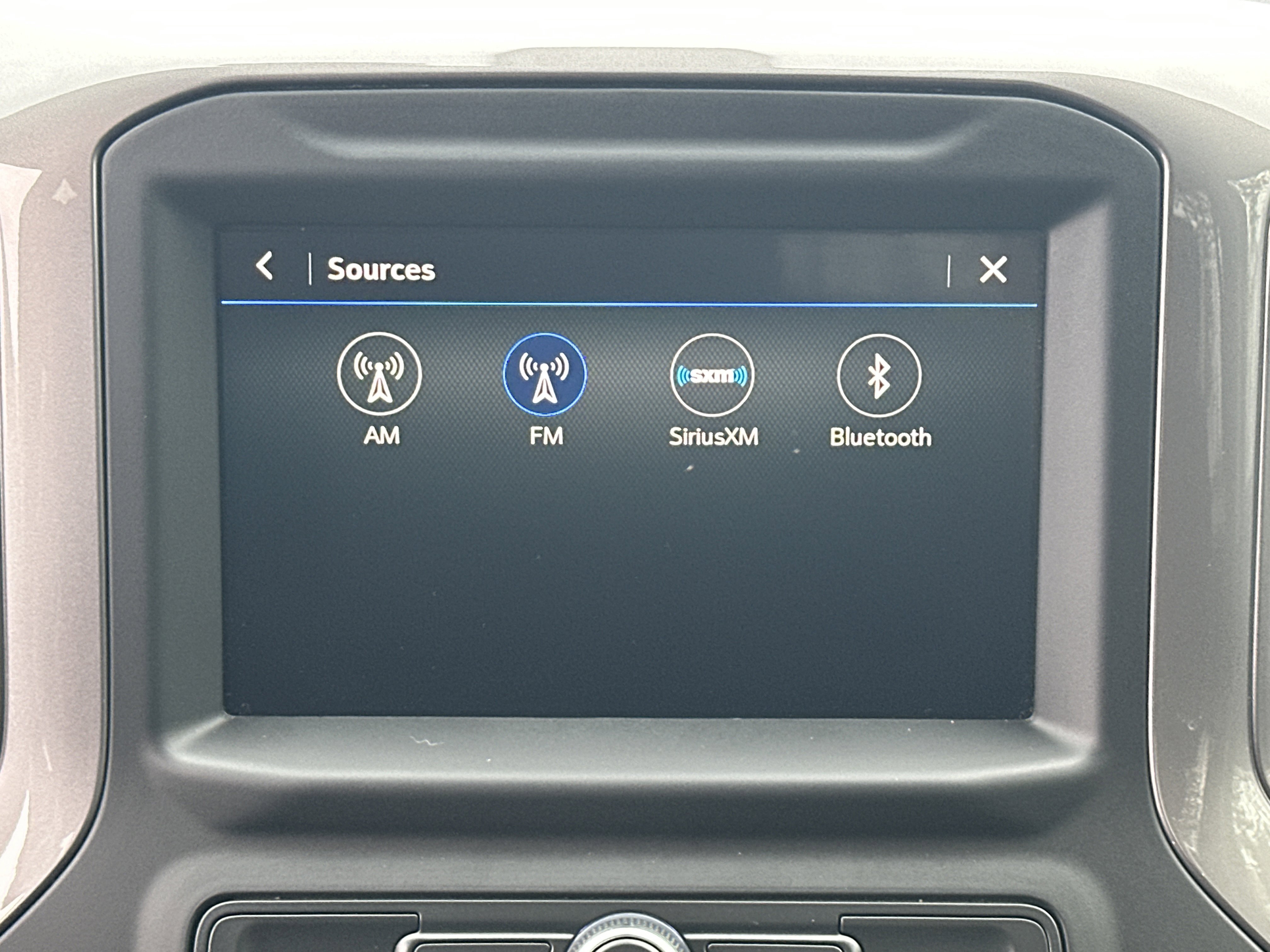 Used 2022 Chevrolet Silverado 1500 Custom image 23