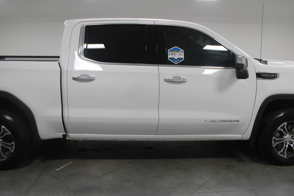 Used 2024 GMC Sierra 1500 SLT image 11