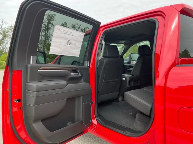 New 2026 Chevrolet Silverado 2500 LT w/ Trail Boss Package AWD/4WD image 16