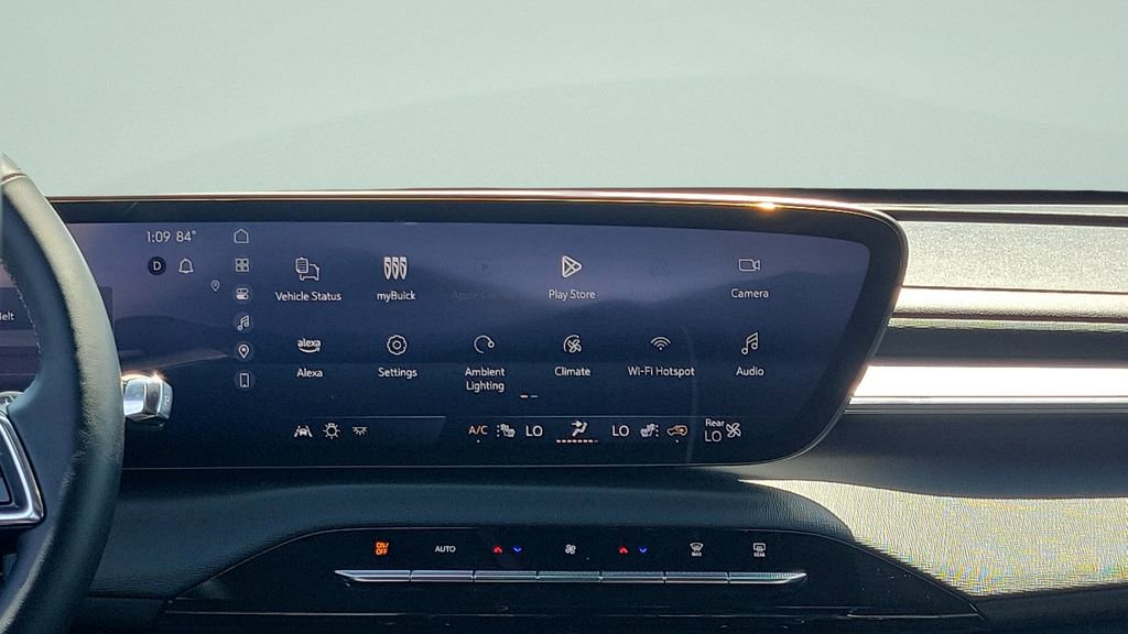 Certified 2025 Buick Enclave Sport Touring image 14