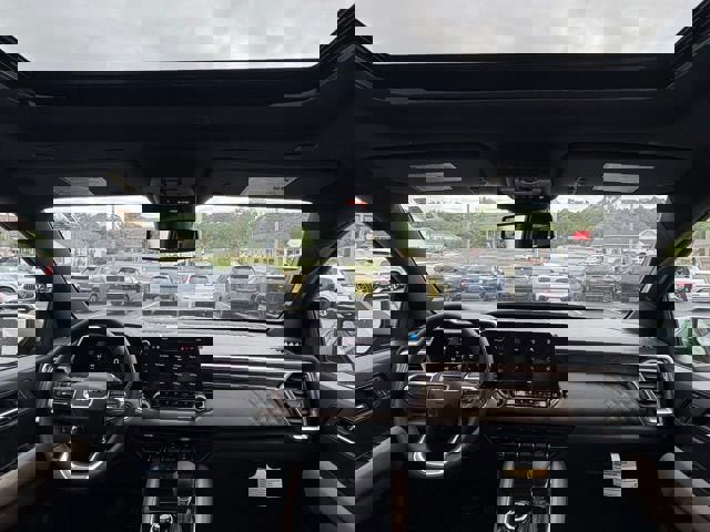 New 2026 GMC Canyon Denali w/ LPO, Denali Black Edition image 20