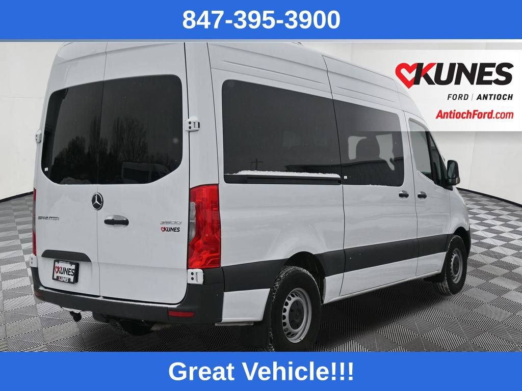 Used 2024 Mercedes-Benz Sprinter 2500 image 4