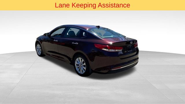 Used 2018 Kia Optima LX w/ 17" Alloy Wheels Package FWD image 6