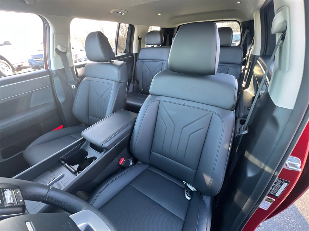 Used 2025 Hyundai Santa Fe XRT w/ Tow & Go Package image 26