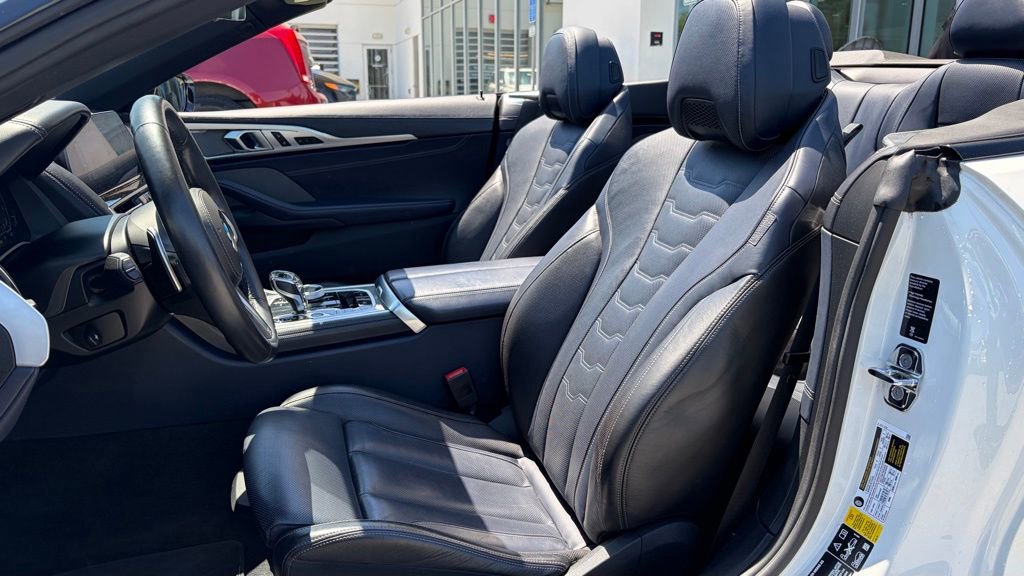 Used 2022 BMW 840i xDrive Convertible w/ Comfort Seating Package AWD/4WD image 5