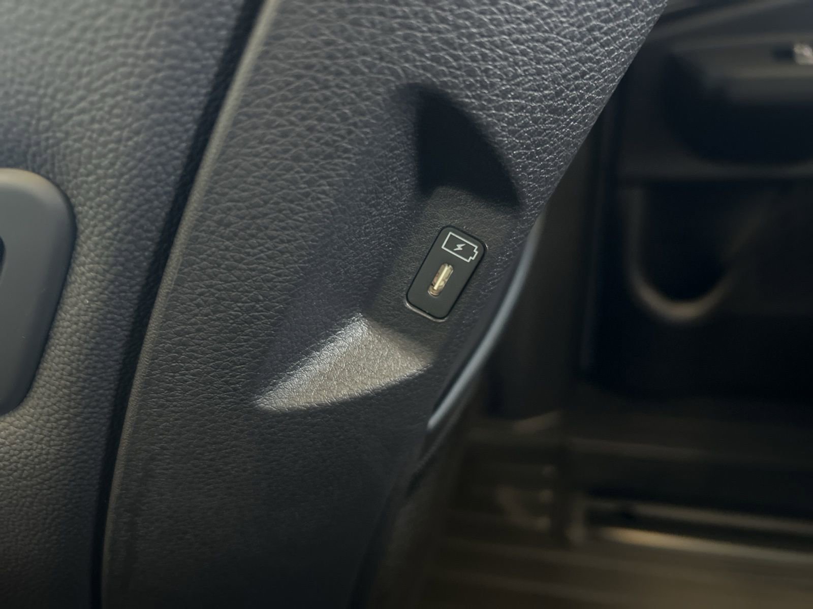 New 2026 Kia Carnival SX Prestige image 17