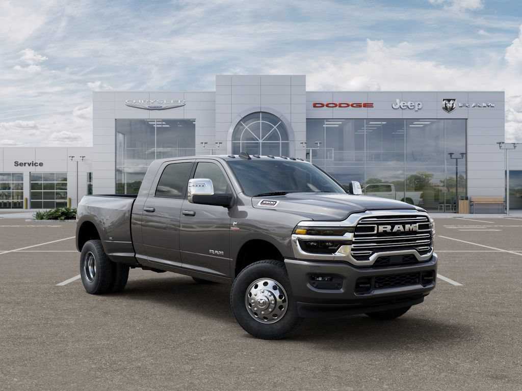 New 2026 RAM 3500 Laramie AWD/4WD image 5