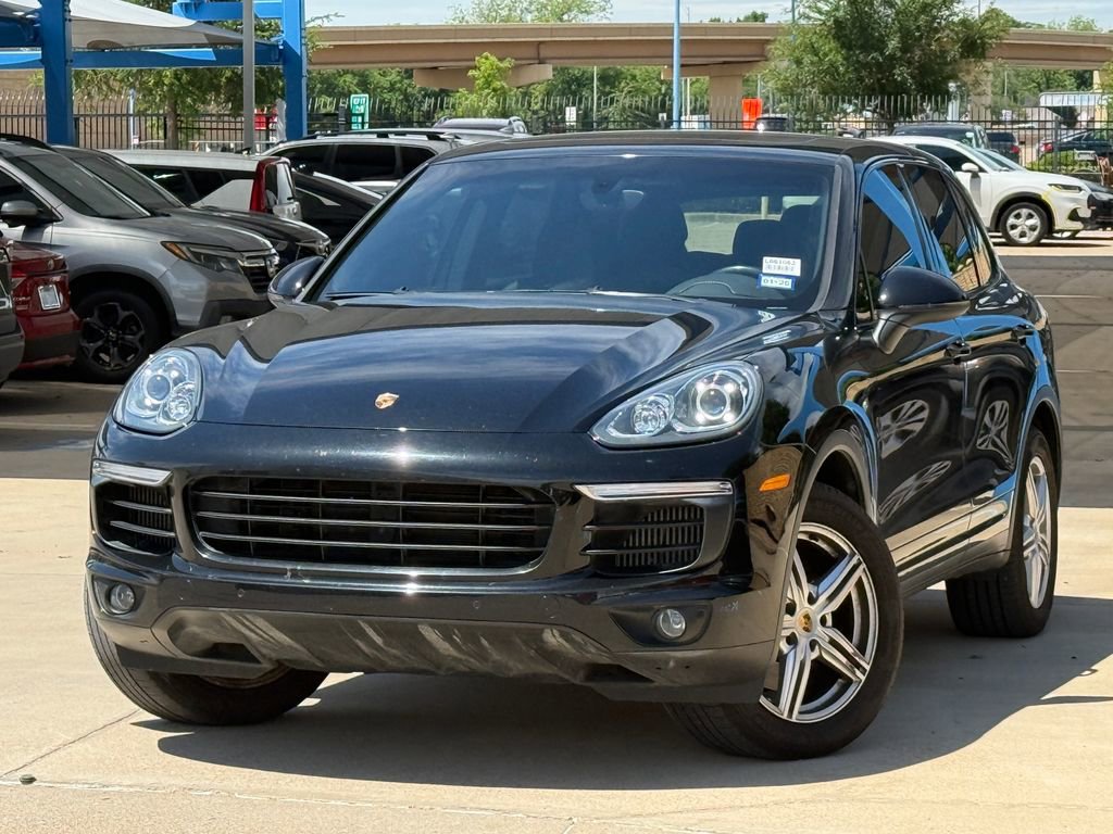 Used 2018 Porsche Cayenne S AWD/4WD image 1
