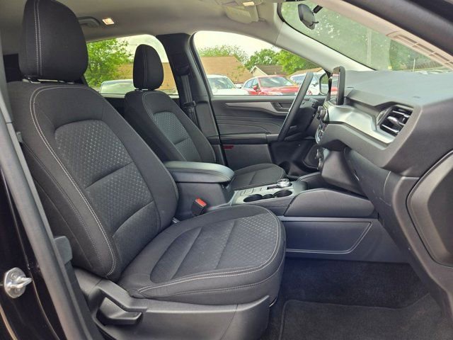 Used 2025 Ford Escape Active image 29
