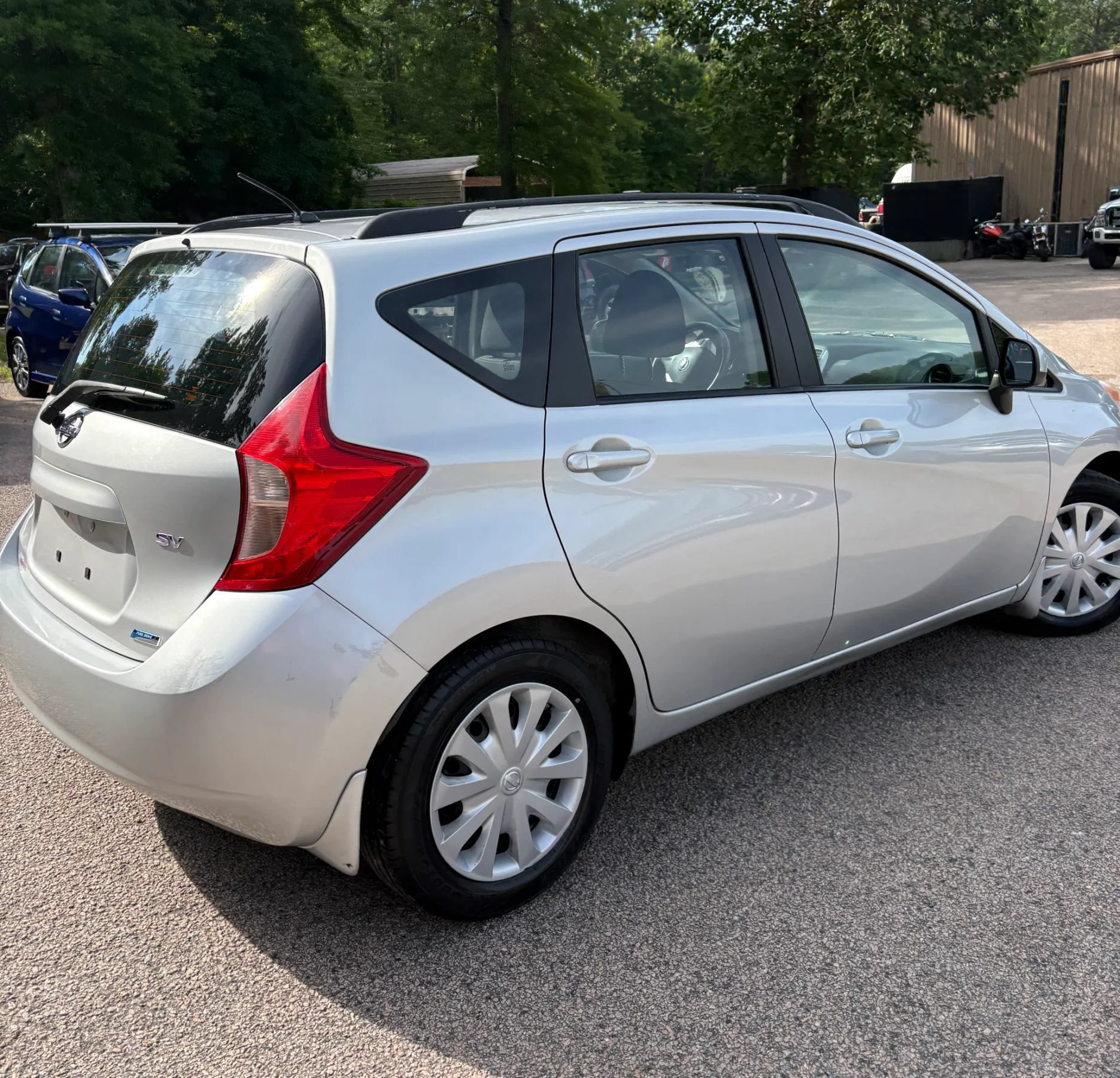 Used 2014 Nissan Versa Note SV FWD image 5