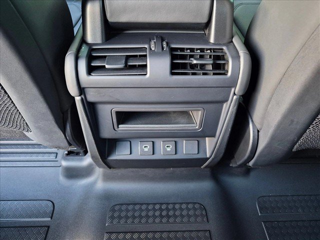 Certified 2025 Land Rover Defender 110 S AWD/4WD image 18
