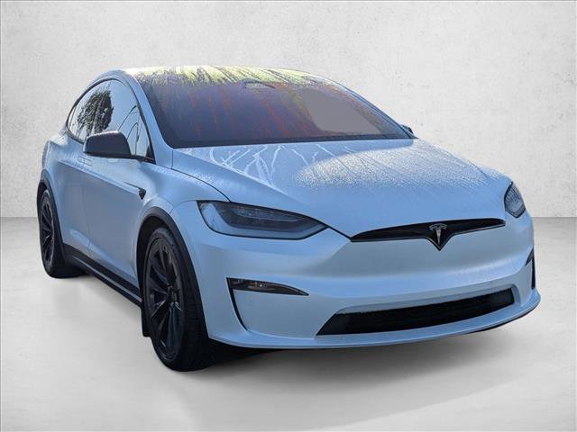 Used 2022 Tesla Model X Plaid image 3