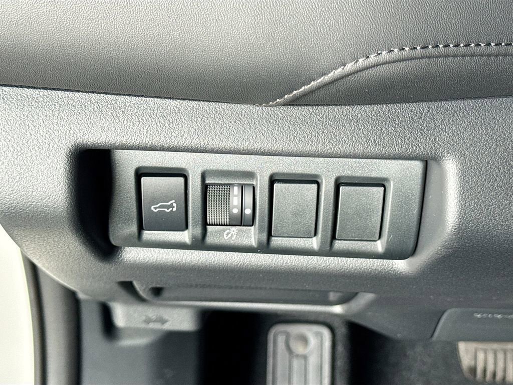 New 2026 Subaru Outback Touring image 6