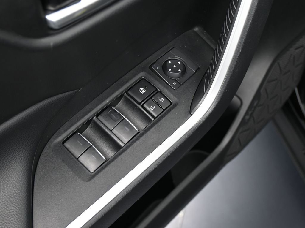 Used 2024 Toyota RAV4 XLE image 17