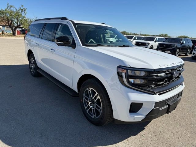 New 2025 Ford Expedition Max Active image 1