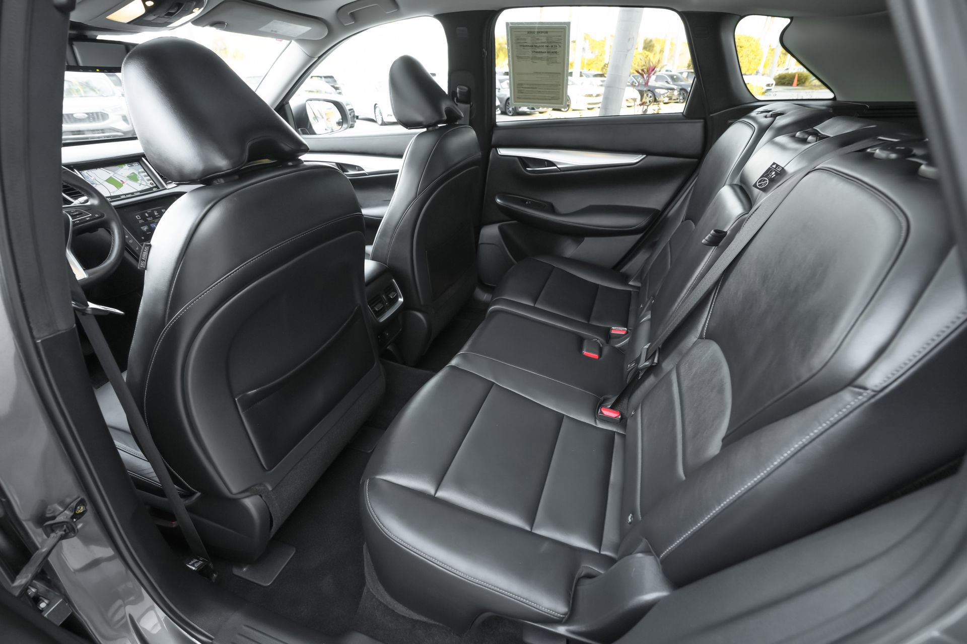 Used 2019 INFINITI QX50 Luxe w/ Navigation Package image 32