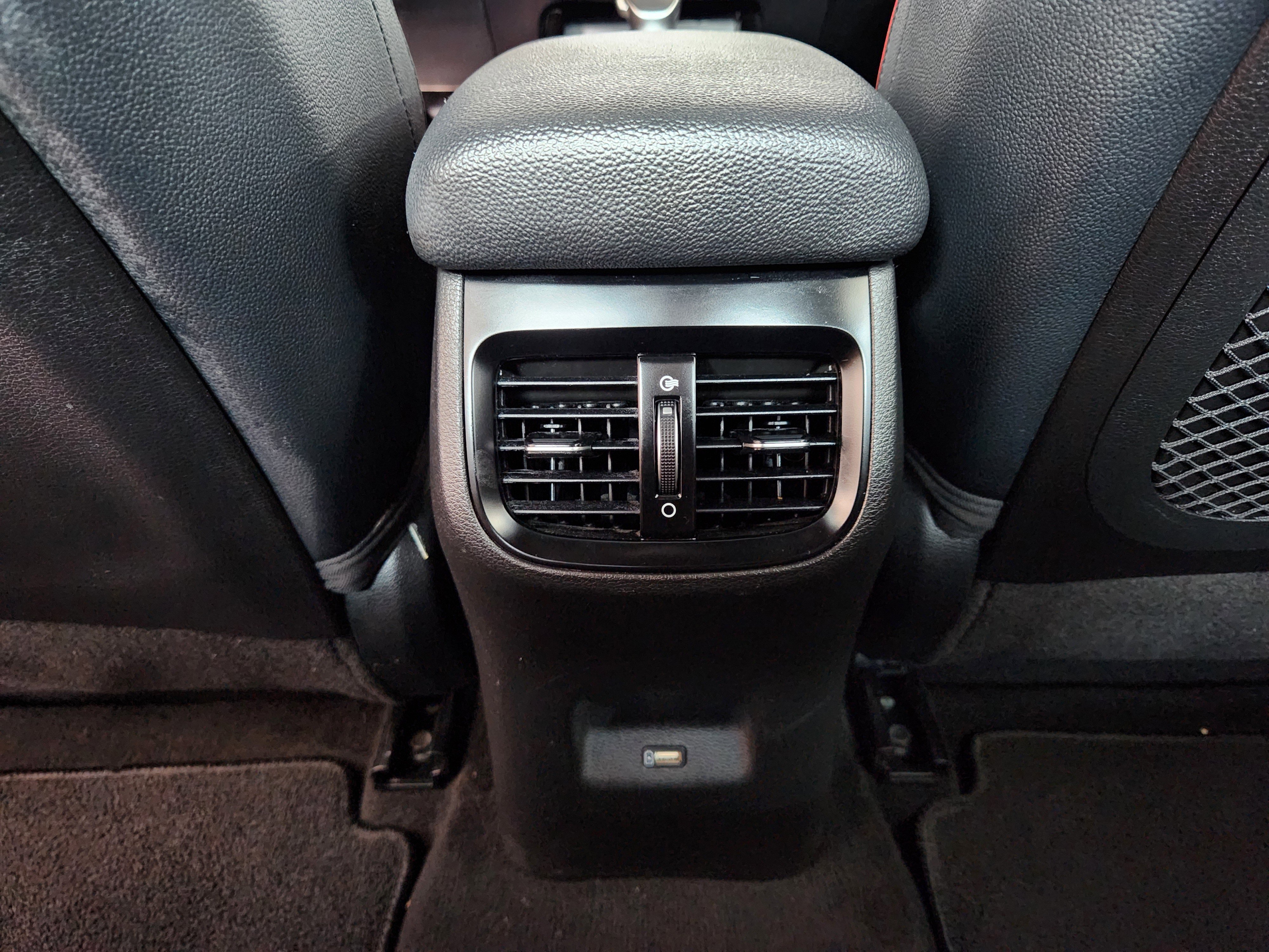 Used 2023 Kia Forte GT image 33