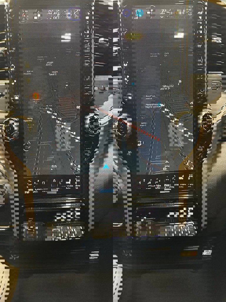 Used 2024 RAM 2500 Laramie image 31