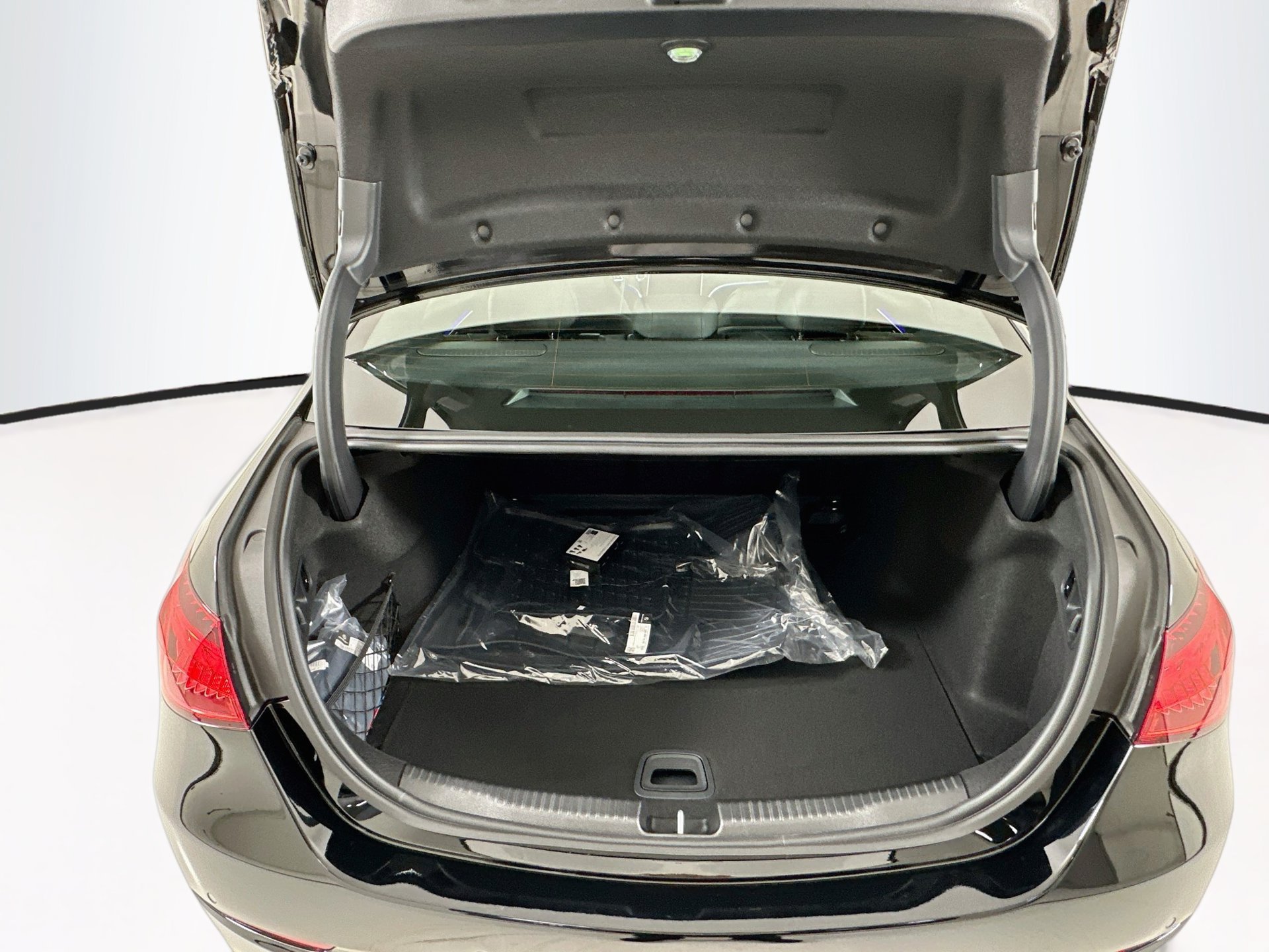 New 2026 Mercedes-Benz C 300 4MATIC Sedan image 30