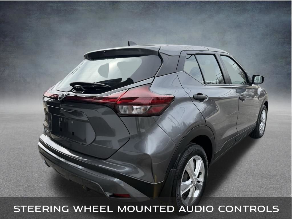 Used 2023 Nissan Kicks S w/ Interior Electronics Package image 6