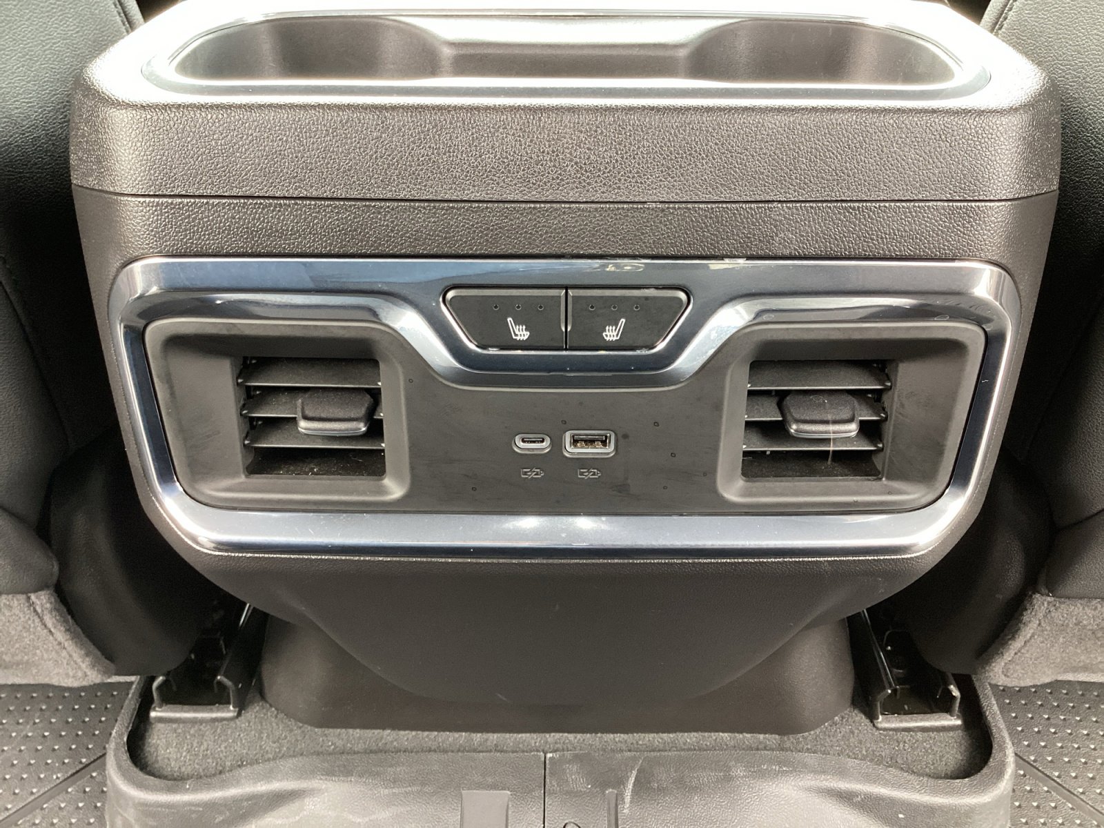 Used 2025 Chevrolet Silverado 1500 High Country image 31