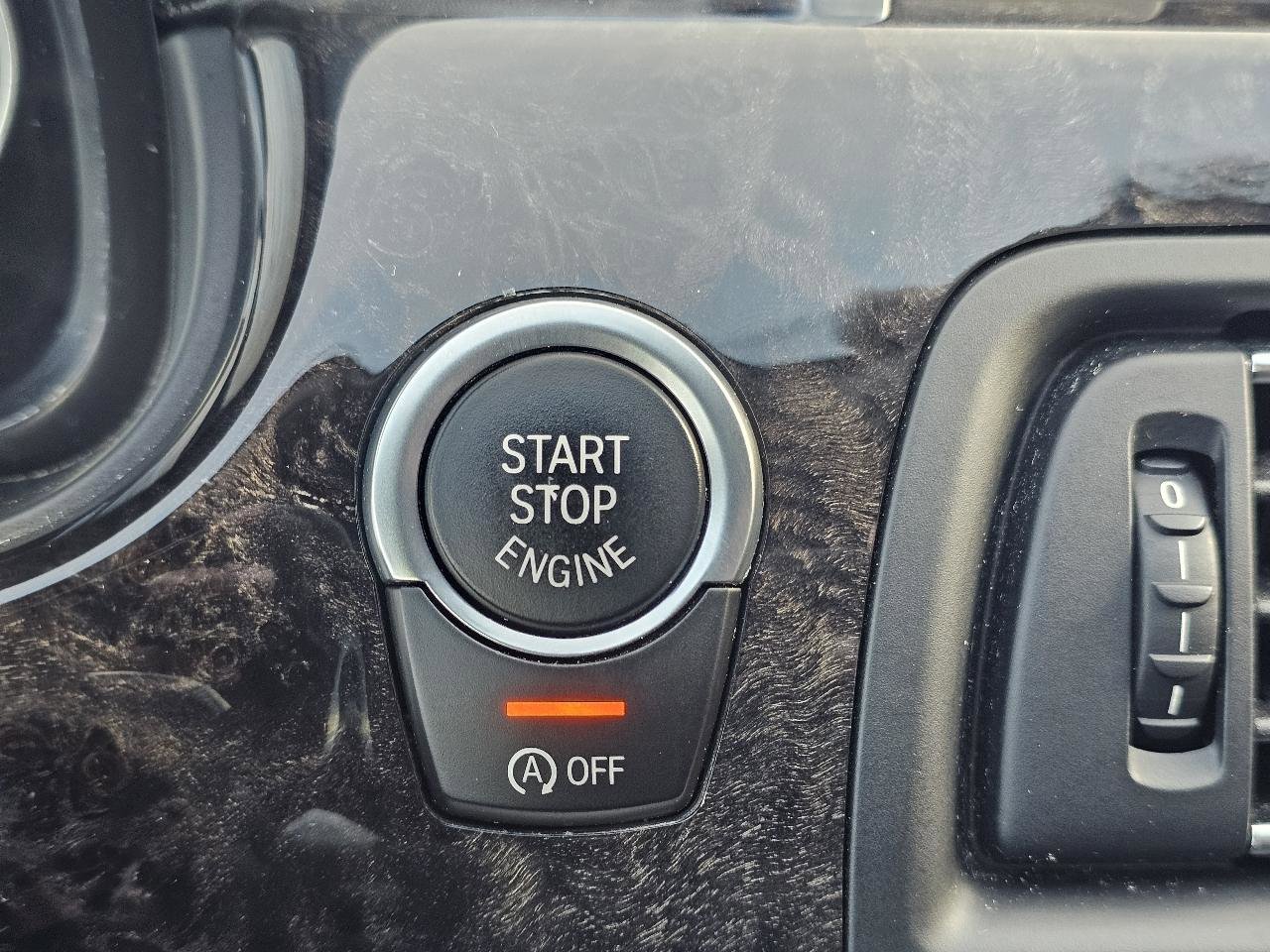 Used 2014 BMW 650i Coupe image 29