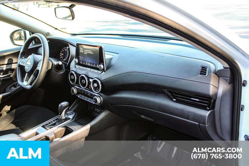 Used 2024 Nissan Sentra SV FWD image 22