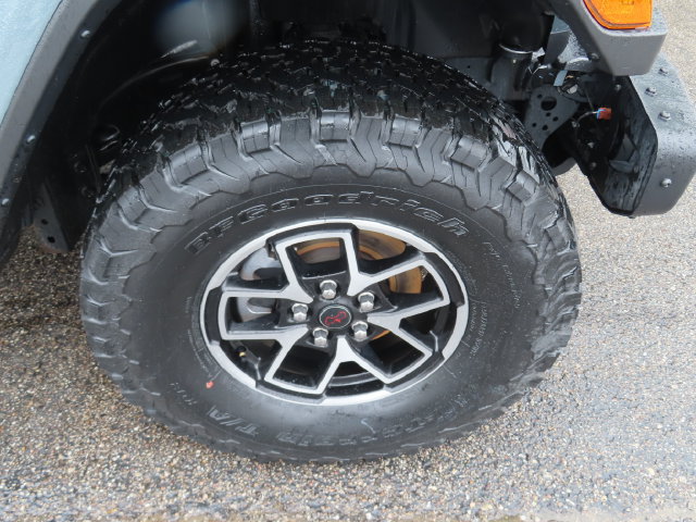 Used 2024 Jeep Wrangler Unlimited Rubicon AWD/4WD image 15