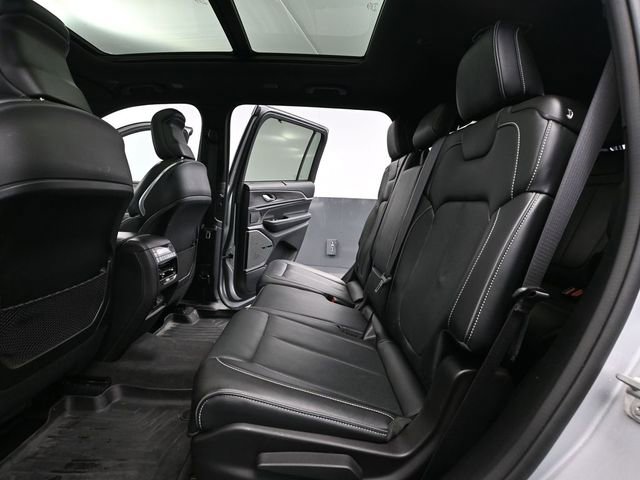 Used 2022 Jeep Grand Cherokee L Overland w/ Advanced Protech Group III image 46