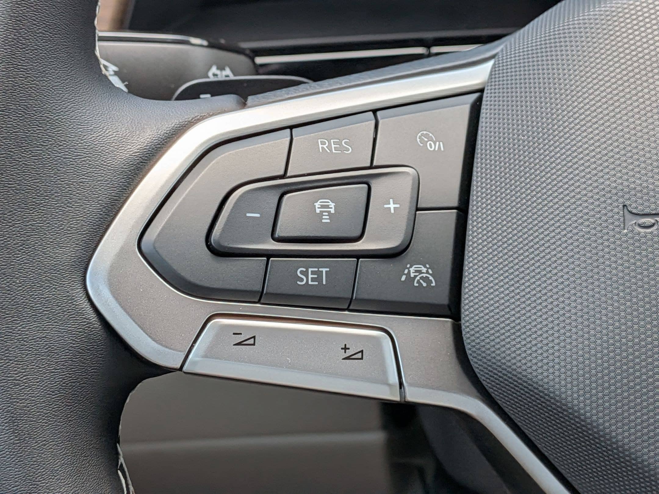 New 2026 Volkswagen Atlas SE AWD/4WD image 18