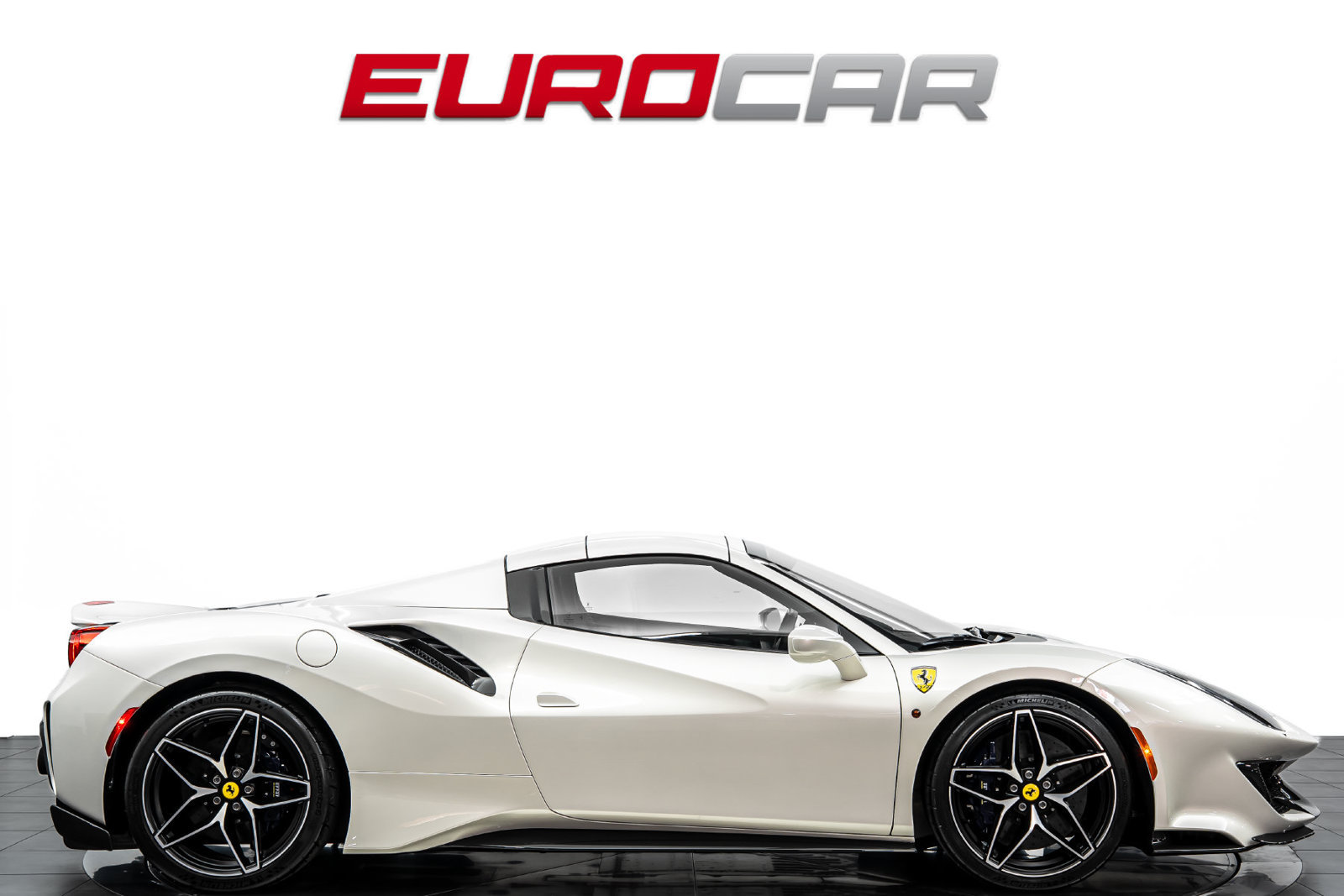Used 2020 Ferrari 488 Pista Spider RWD image 7