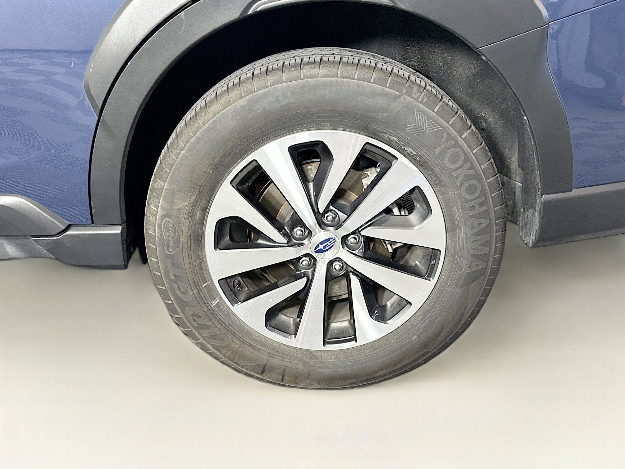 Used 2025 Subaru Outback Premium AWD/4WD image 11