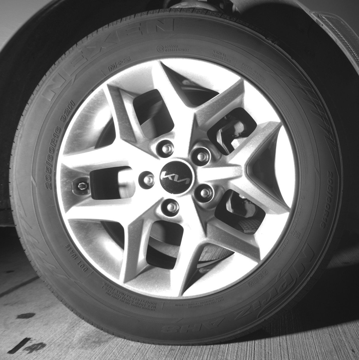 Used 2025 Kia Soul LX w/ LX Technology Package image 12