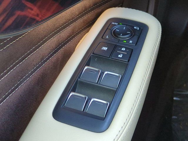 Used 2019 Lexus LS 500 w/ Interior Upgrade Package image 22