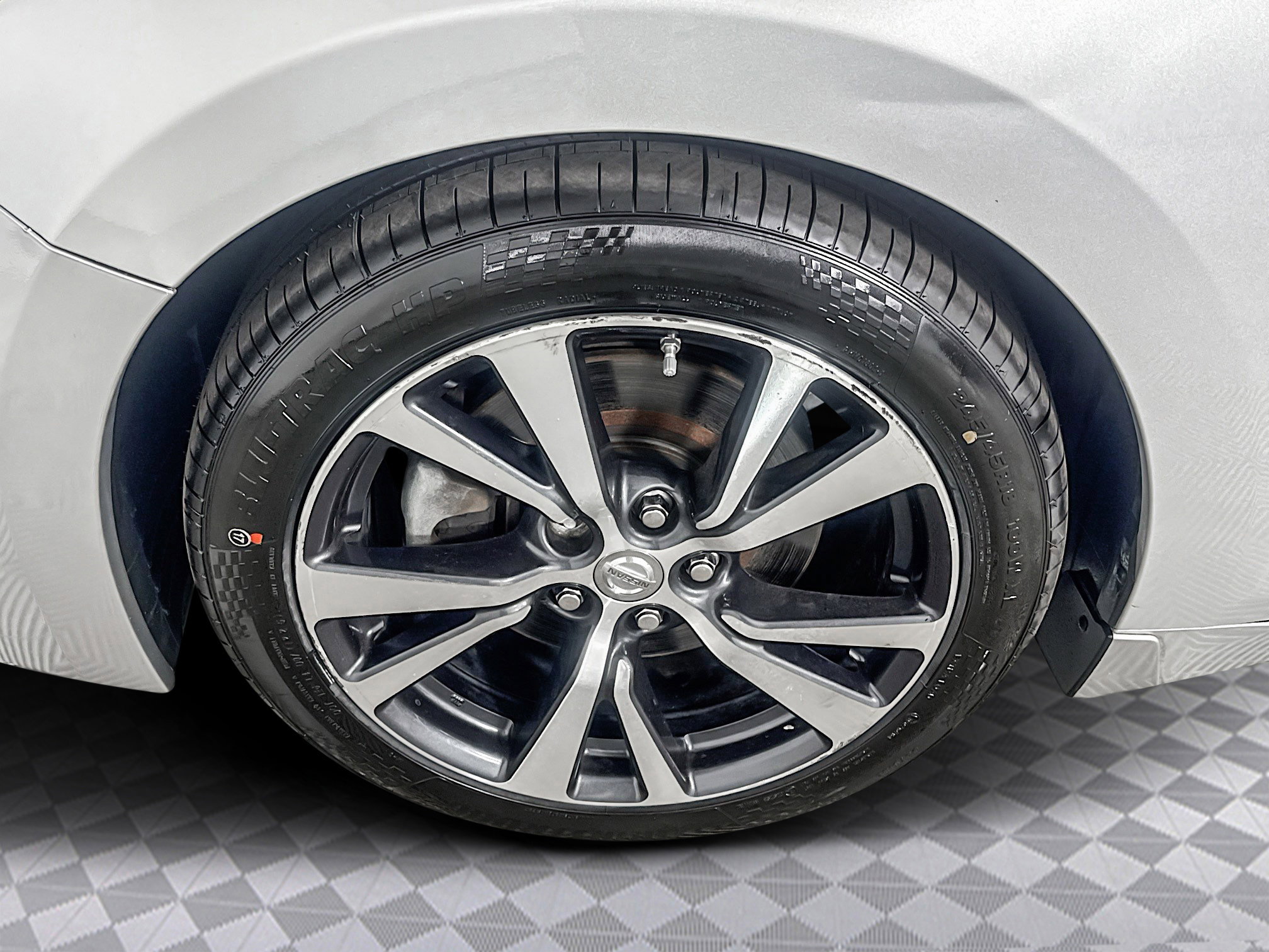 Used 2017 Nissan Maxima 3.5 S image 33