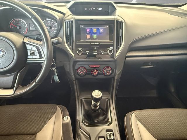 Used 2018 Subaru Crosstrek 2.0i Premium image 3