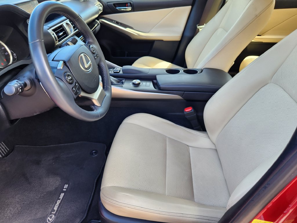 Used 2015 Lexus IS 250 w/ Navigation System Package RWD image 13