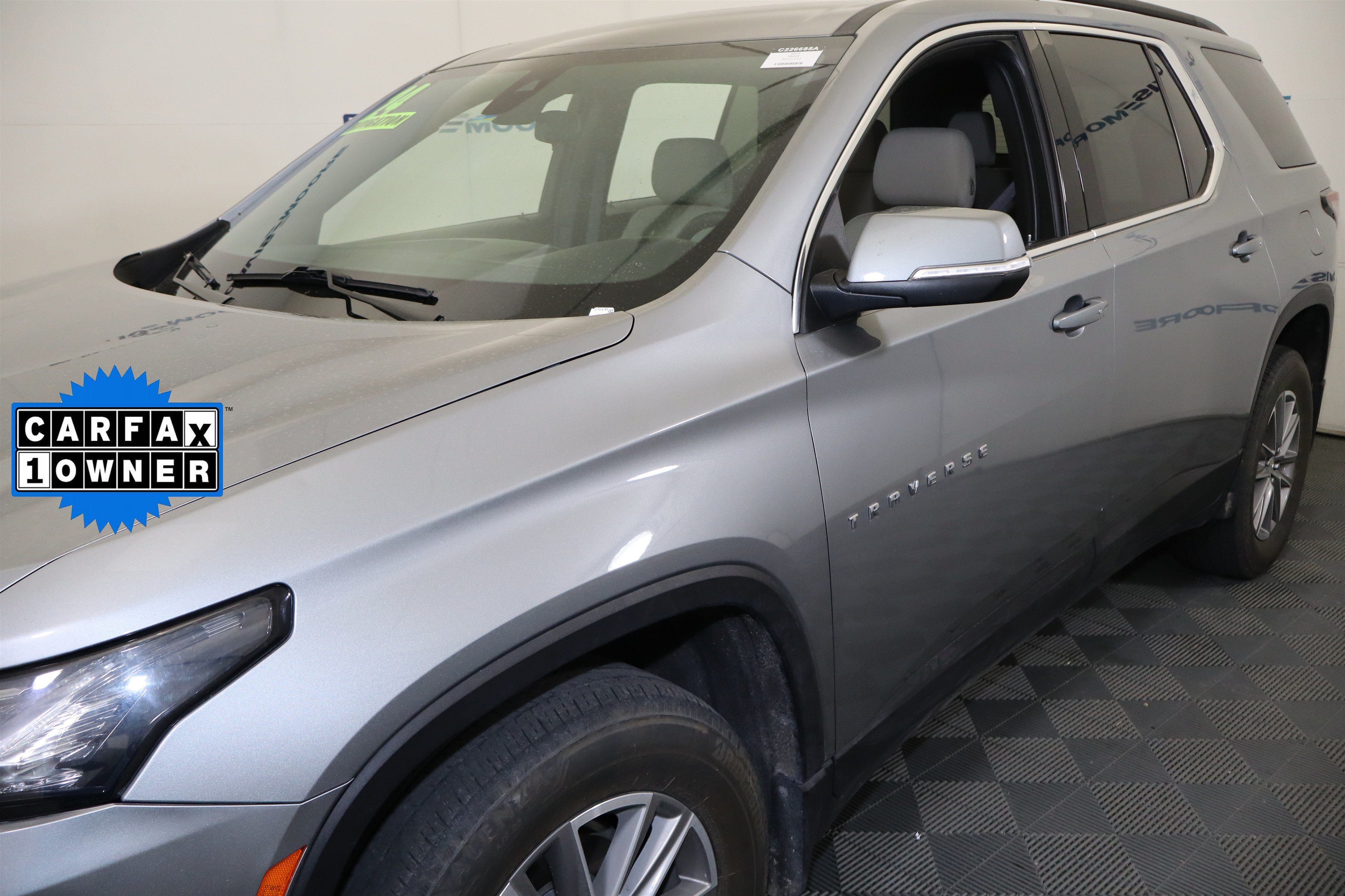 Certified 2024 Chevrolet Traverse LT AWD/4WD image 14