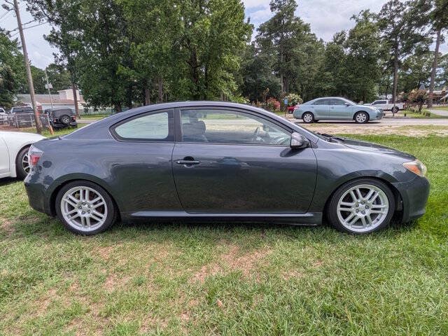 Used 2010 Scion tC FWD image 2