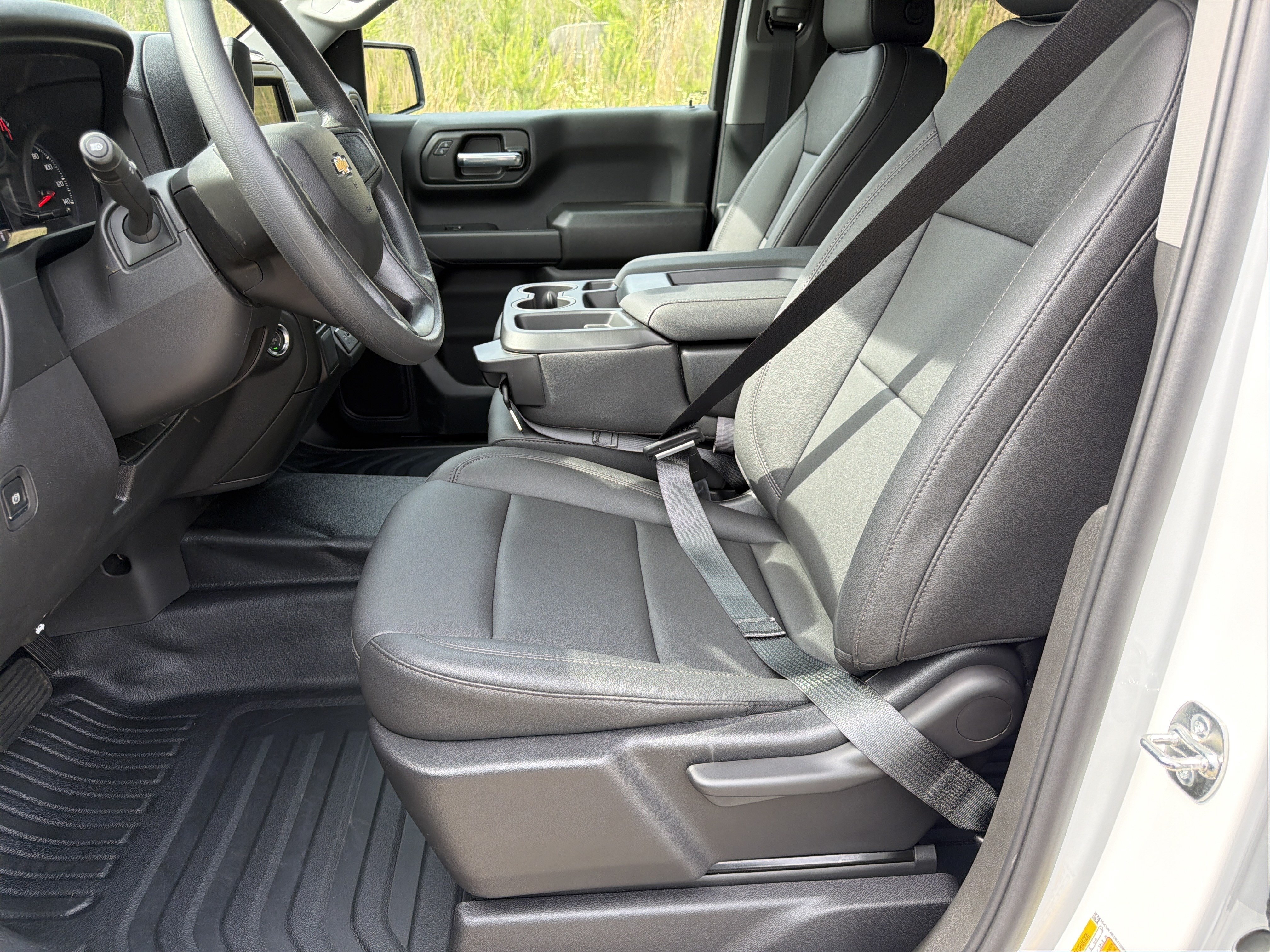 Used 2026 Chevrolet Silverado 1500 W/T w/ WT Value Package AWD/4WD image 9