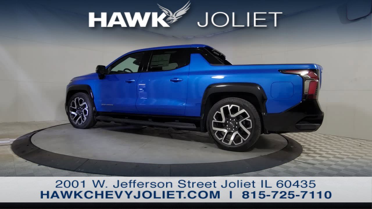 New 2025 Chevrolet Silverado EV RST AWD/4WD image 6