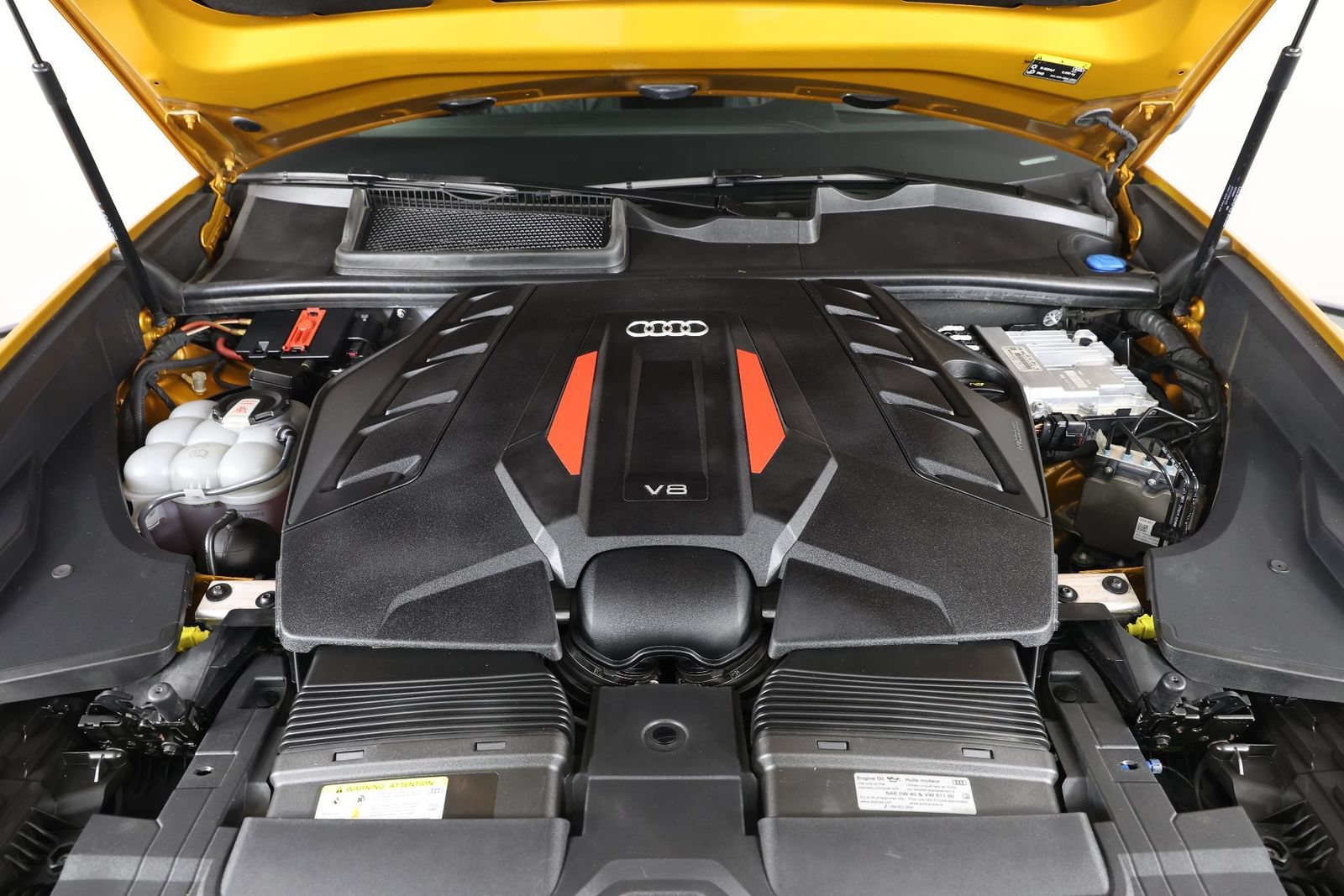 Used 2022 Audi SQ8 Prestige AWD/4WD image 32