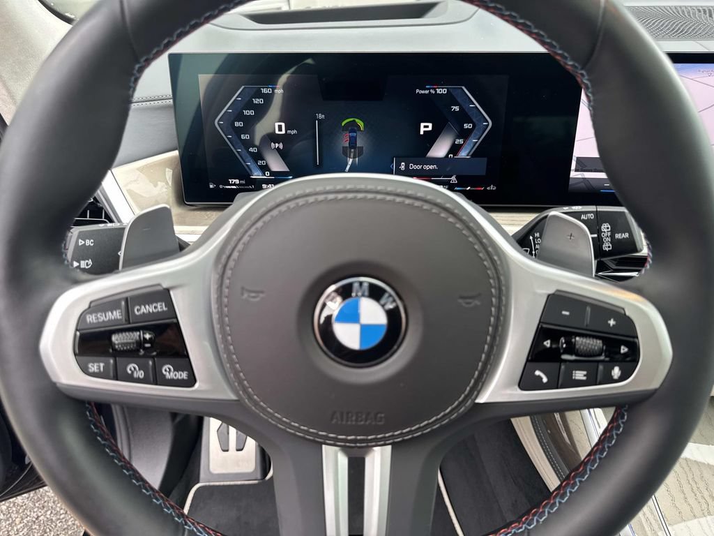 Used 2024 BMW X7 M60i w/ Executive Package AWD/4WD image 31