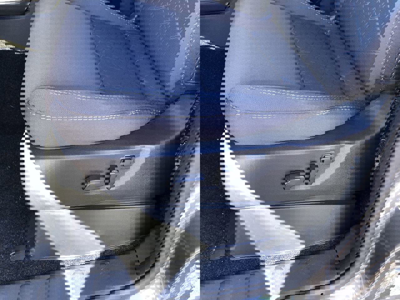 New 2026 Nissan Frontier SV w/ SV Convenience Package image 22