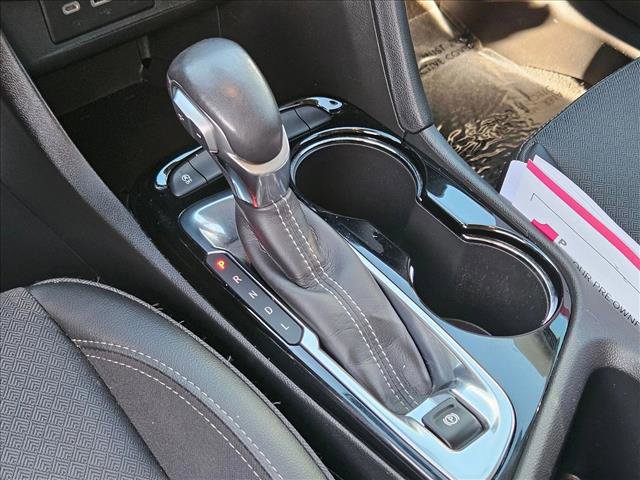 Certified 2022 Buick Encore GX Select w/ Sport Touring Package image 12