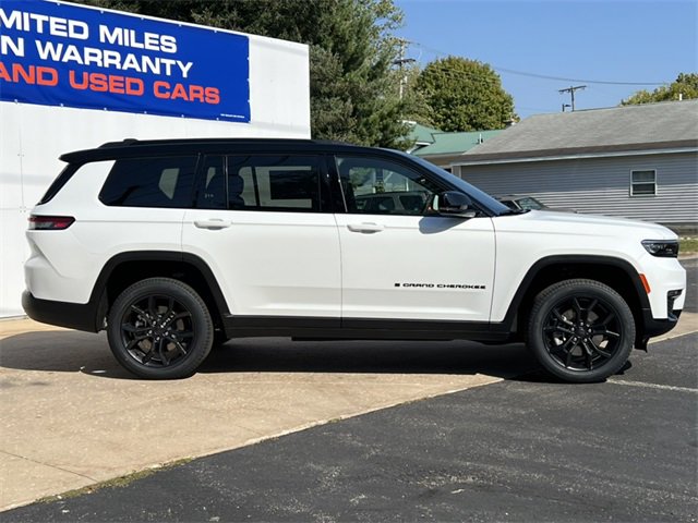 New 2025 Jeep Grand Cherokee L Limited image 46