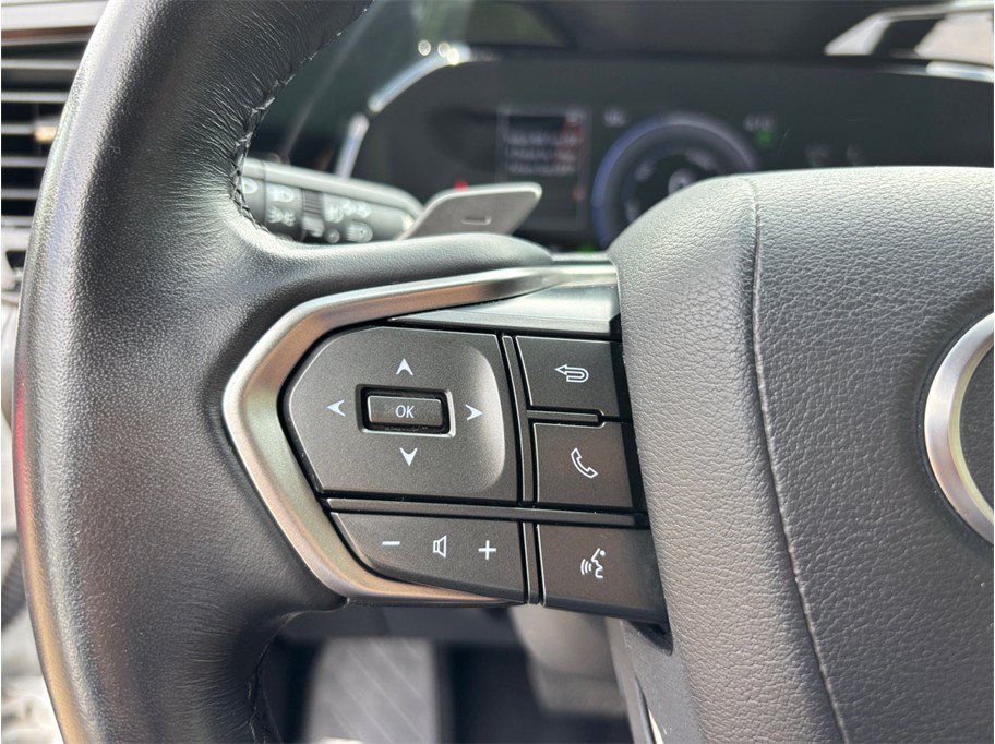 Used 2024 Lexus NX 450h+ AWD w/ Luxury Package image 24